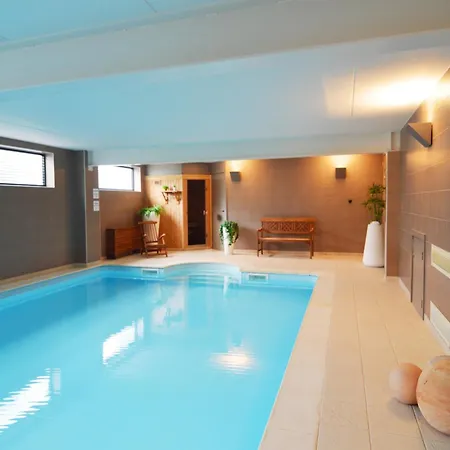 Family Villa, Profondeville, Cleaning Included * Bois-de-Villers