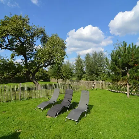 Family Villa, Profondeville, Cleaning Included Ferienhaus