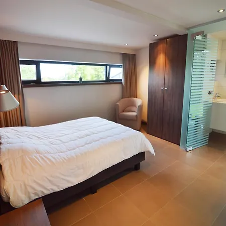 Family Villa, Profondeville, Cleaning Included *